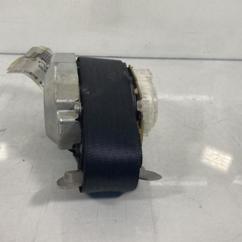 Pretensionneur de ceinture avant droit TOYOTA COROLLA VERSO 2 Photo n°2