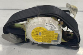 Pretensionneur de ceinture avant droit TOYOTA COROLLA VERSO 2