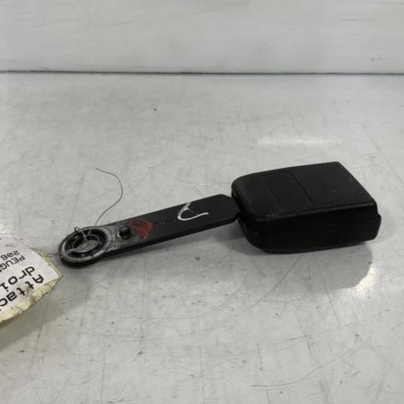 Attache ceinture avant droit PEUGEOT 206 Photo n°3