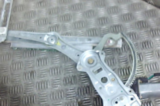 Leve vitre electrique avant droit MERCEDES CLASSE E 210 Photo n°1