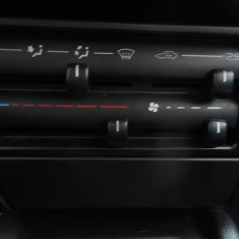 Porte avant gauche CITROEN XANTIA Photo n°10