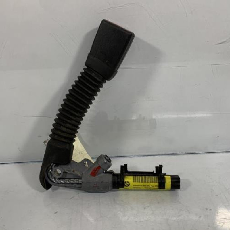 Pretensionneur de ceinture avant droit BMW X3 E83 Photo n°2