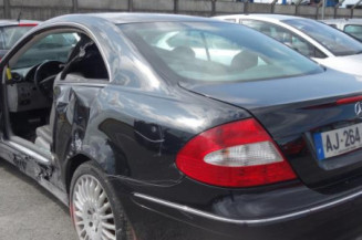 Porte avant droit MERCEDES CLASSE CLK 209
