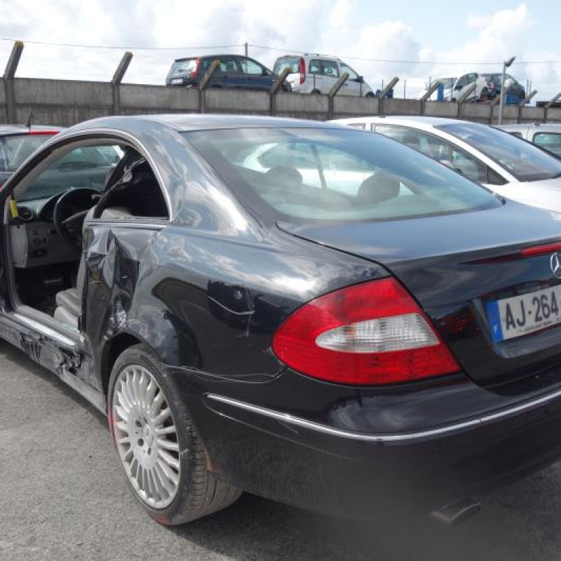 Porte avant droit MERCEDES CLASSE CLK 209 Photo n°6