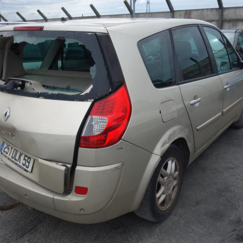 Trappe d'essence RENAULT GRAND SCENIC 2 Photo n°6