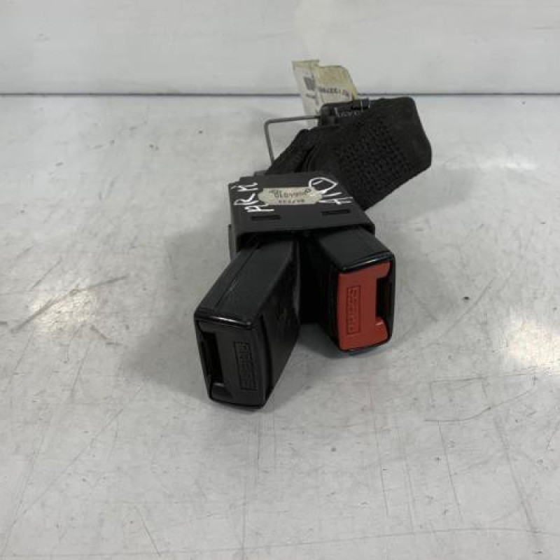 Attache ceinture arriere droit RENAULT MEGANE 1 Photo n°2
