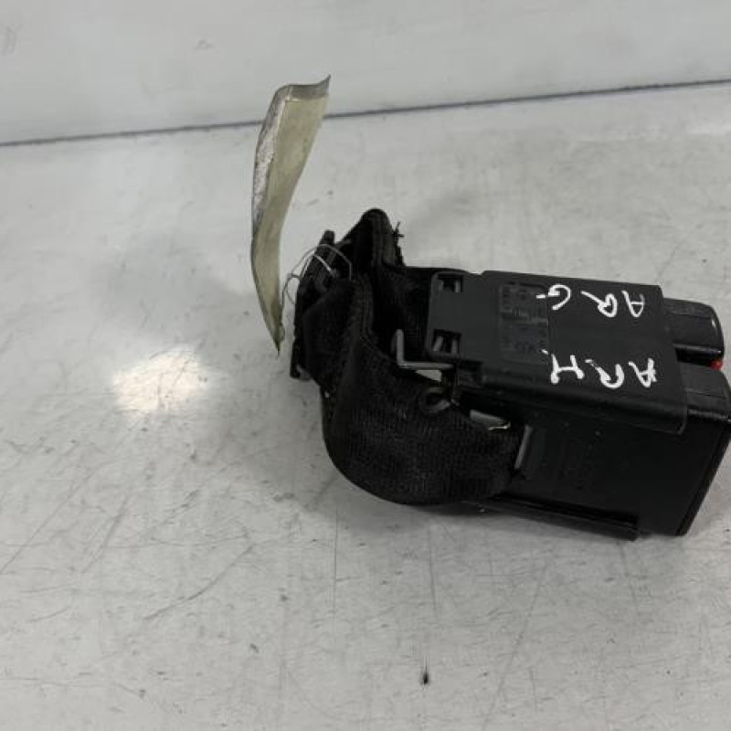 Attache ceinture arriere gauche RENAULT MEGANE 1 Photo n°2