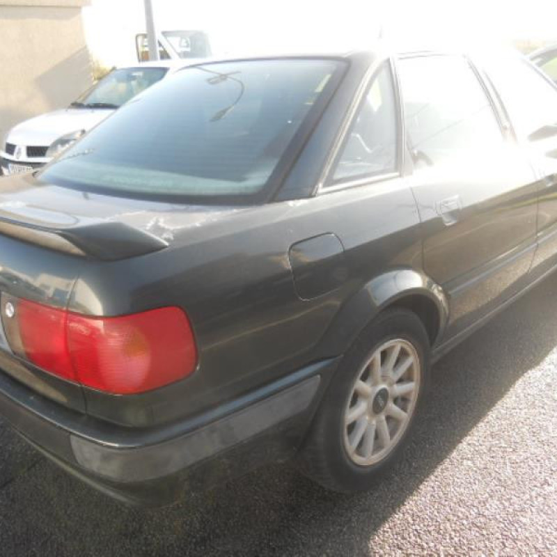 Trappe d'essence AUDI 80 3 Photo n°6