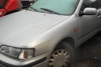 Trappe d'essence NISSAN PRIMERA 2