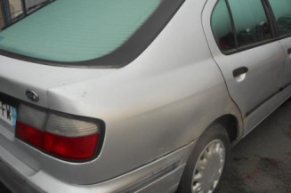 Trappe d'essence NISSAN PRIMERA 2