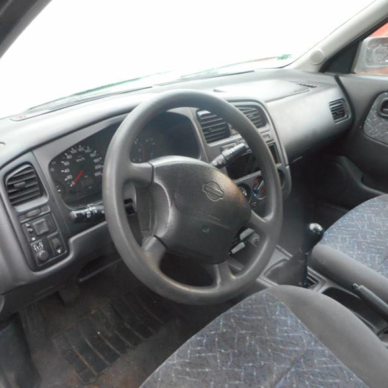 Trappe d'essence NISSAN PRIMERA 2 Photo n°8
