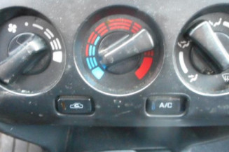 Trappe d'essence NISSAN PRIMERA 2