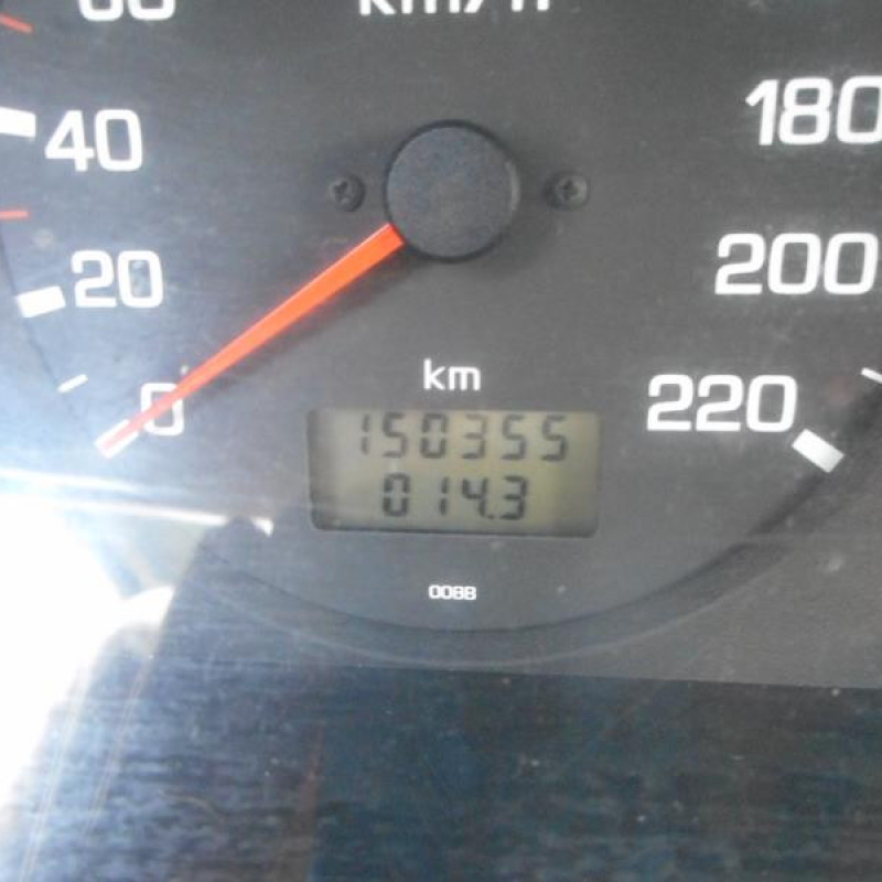 Trappe d'essence NISSAN PRIMERA 2 Photo n°11