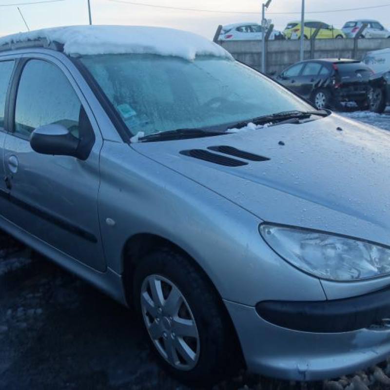 Attache ceinture avant droit PEUGEOT 206 Photo n°5