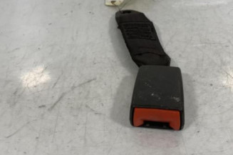 Attache ceinture arriere droit FIAT PUNTO 2