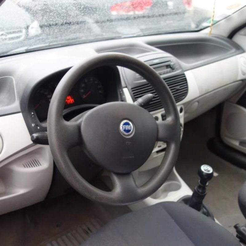 Pretensionneur de ceinture avant droit FIAT PUNTO 2 Photo n°8
