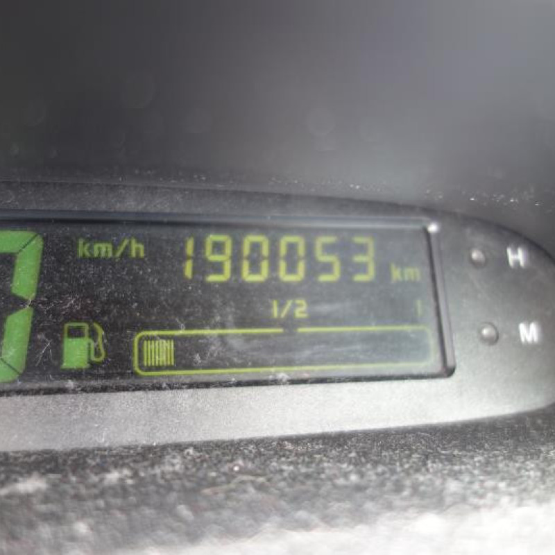 Ceinture arriere gauche RENAULT TWINGO 1 Photo n°9