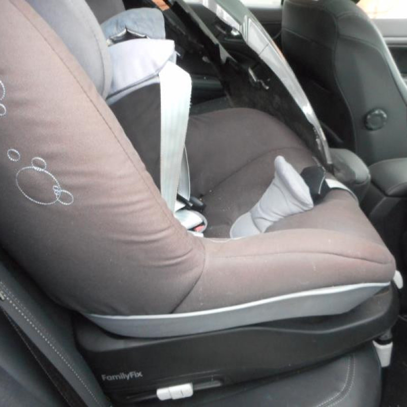 Demarreur PEUGEOT 308 2 SW Photo n°13