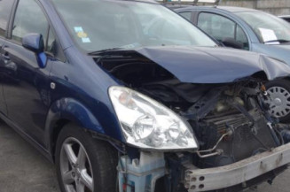 Boite a gants TOYOTA COROLLA VERSO 2