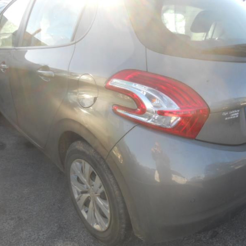 Trappe d'essence PEUGEOT 208 1 Photo n°7