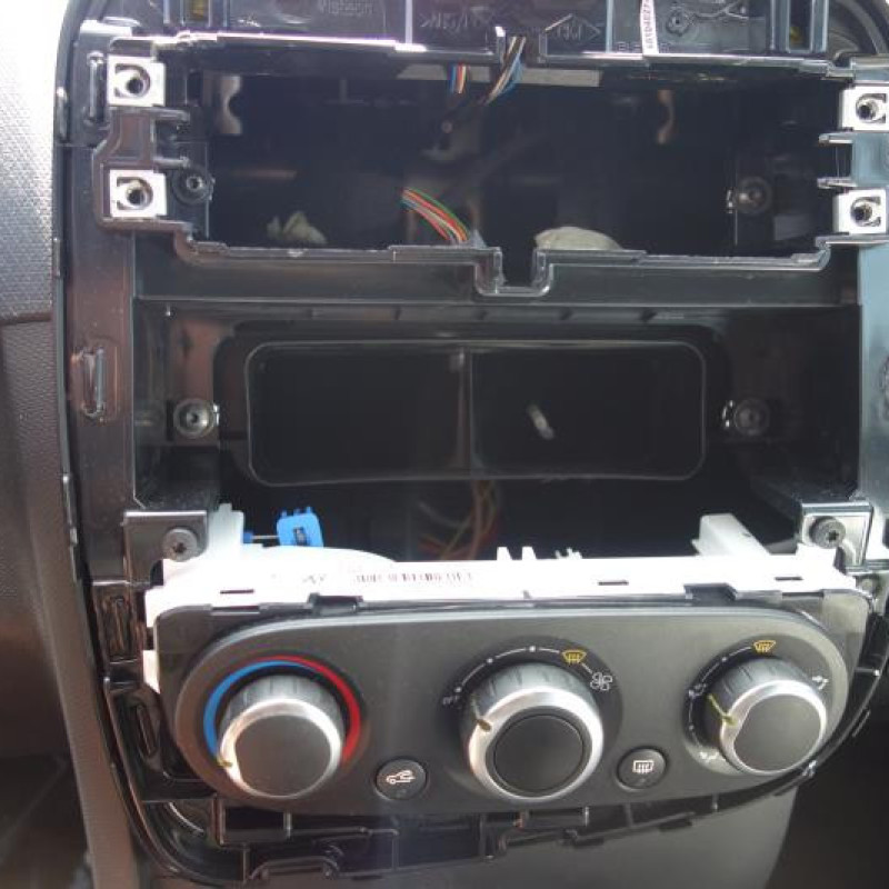 Bloc ABS (freins anti-blocage) RENAULT CLIO 4 Photo n°8