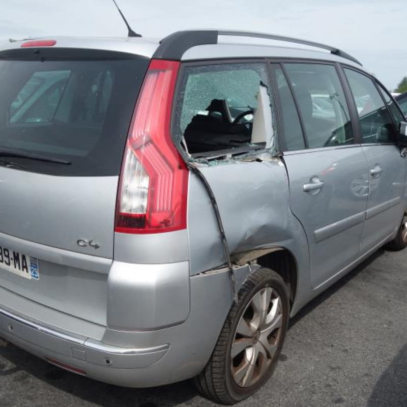 Attache ceinture arriere gauche CITROEN C4 GRAND PICASSO 1 Photo n°6