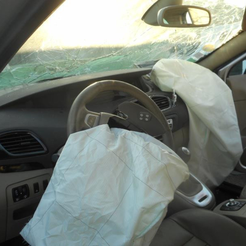 Ecran GPS RENAULT SCENIC 3 Photo n°9
