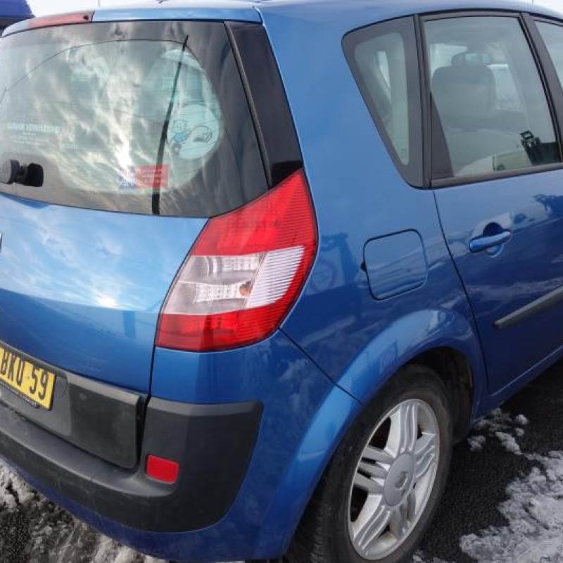 Pare choc avant RENAULT SCENIC 2 Photo n°10