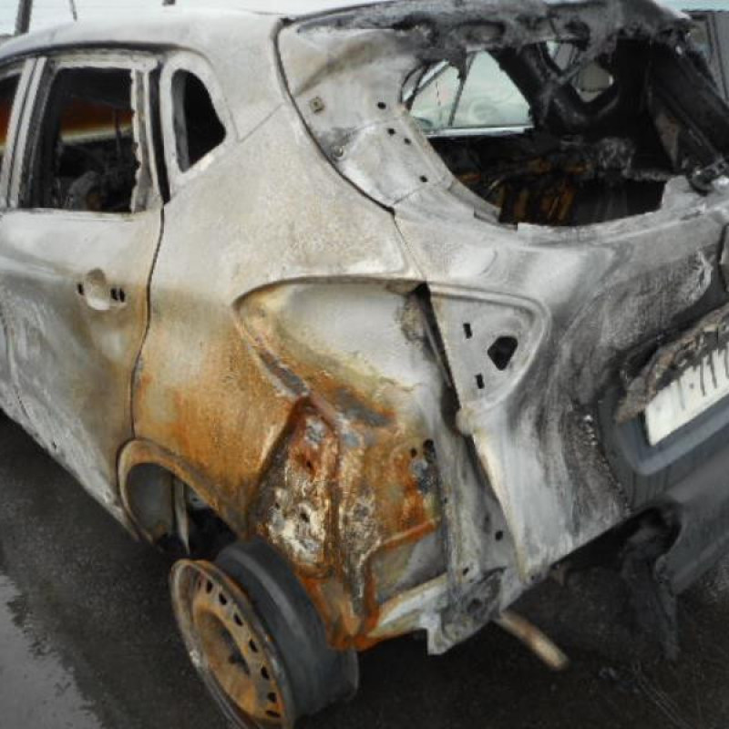 Pivot de moyeu avant droit RENAULT CAPTUR 1 Photo n°4