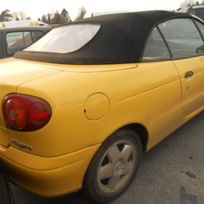 Malle/Hayon arriere RENAULT MEGANE 1 Photo n°5