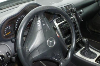 Pivot de moyeu avant gauche MERCEDES CLASSE C 203 COUPE SPORT
