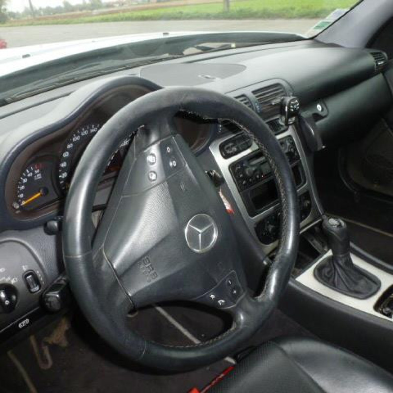 Pivot de moyeu avant gauche MERCEDES CLASSE C 203 COUPE SPORT Photo n°7