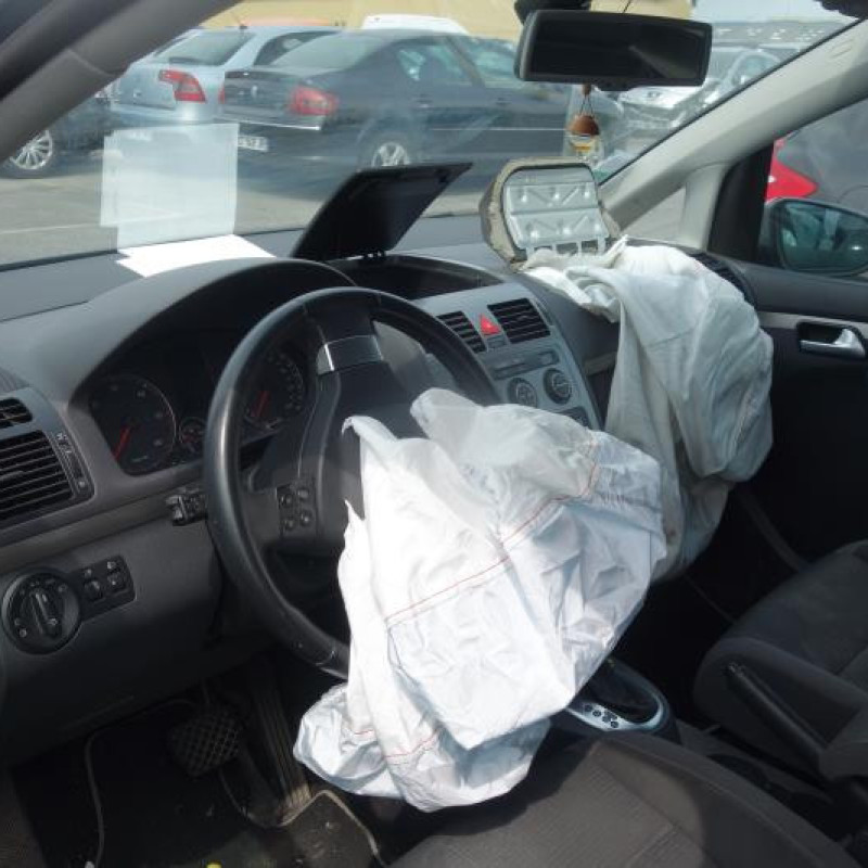 Ceinture arriere gauche VOLKSWAGEN TOURAN 1 Photo n°9