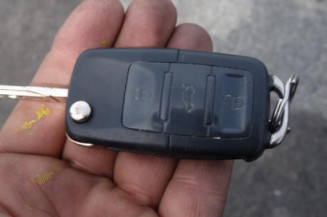 Ceinture arriere gauche VOLKSWAGEN TOURAN 1