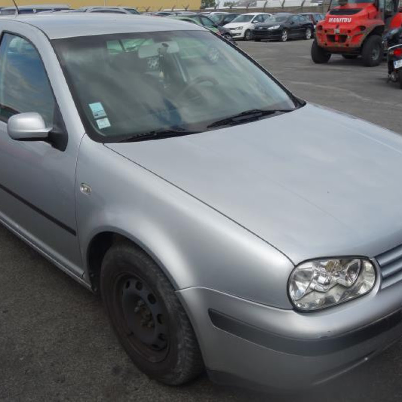 Ceinture arriere gauche VOLKSWAGEN GOLF 4 Photo n°5