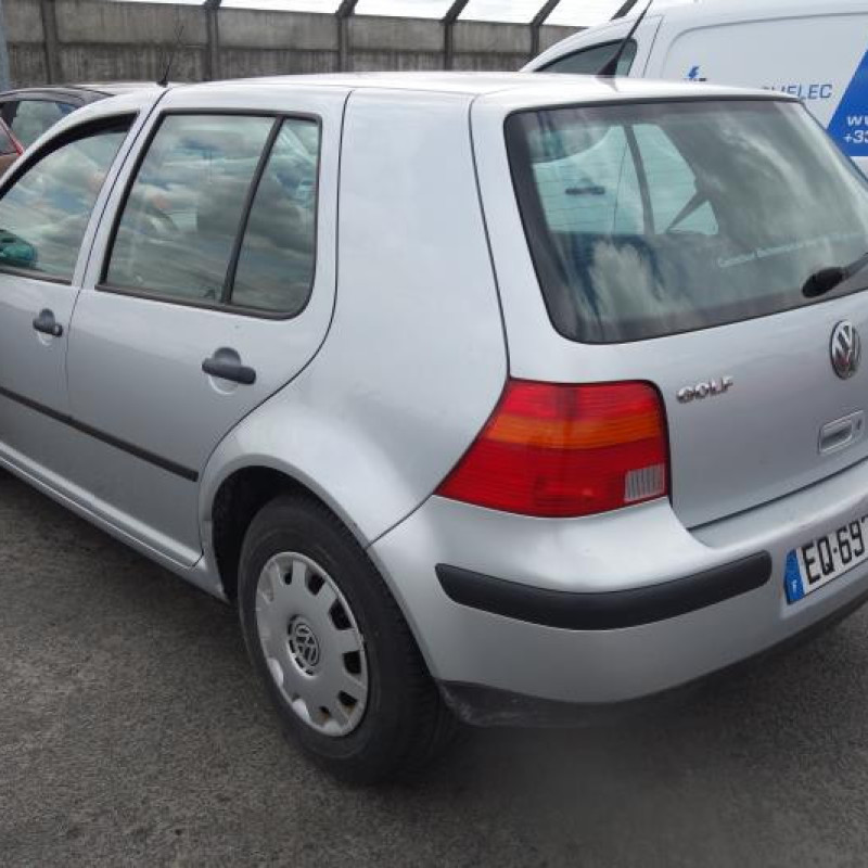 Ceinture arriere gauche VOLKSWAGEN GOLF 4 Photo n°7