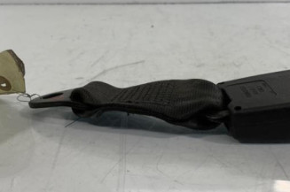 Attache ceinture arriere droit FORD KA 2