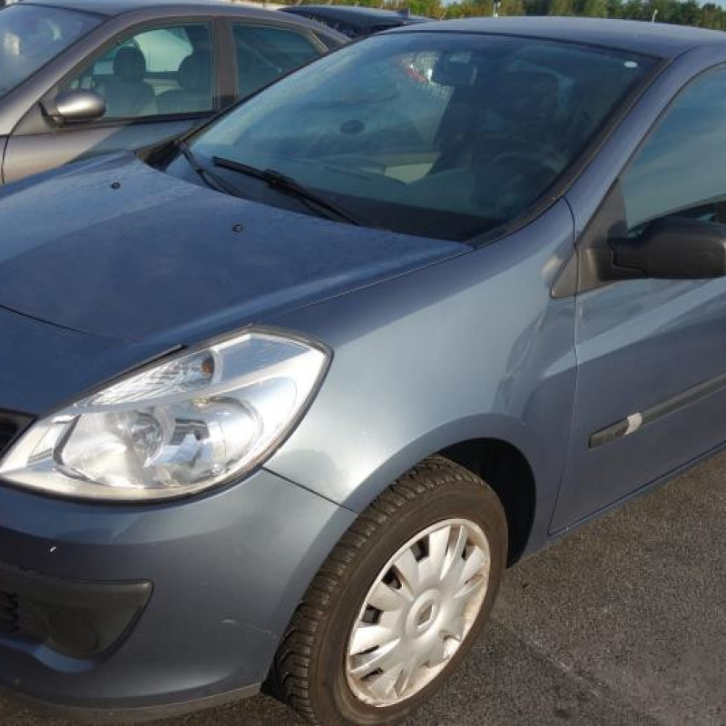 Pretensionneur de ceinture arriere gauche RENAULT CLIO 3 Photo n°4