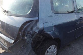 Pretensionneur de ceinture arriere gauche RENAULT CLIO 3