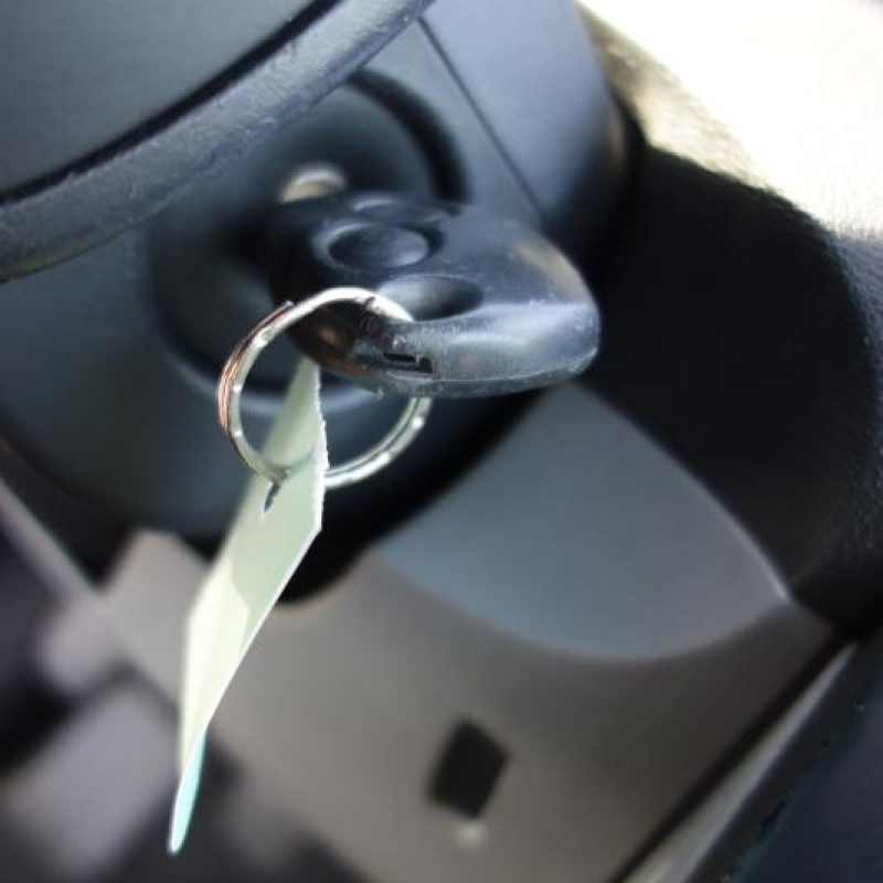 Pretensionneur de ceinture arriere gauche RENAULT CLIO 3 Photo n°10