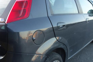 Pretensionneur de ceinture avant droit FIAT GRANDE PUNTO