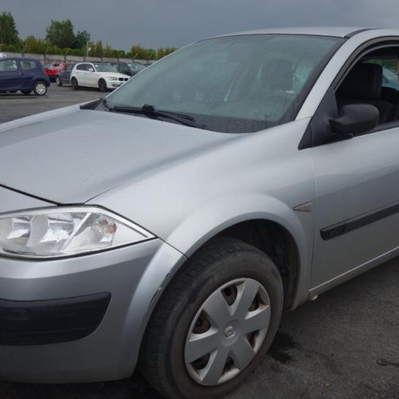 Pretensionneur de ceinture arriere gauche RENAULT MEGANE 2 Photo n°4