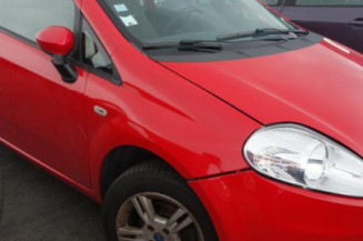 Malle/Hayon arriere FIAT GRANDE PUNTO