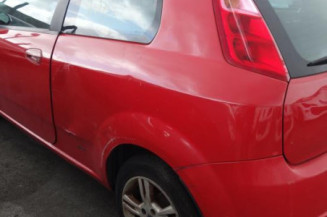 Malle/Hayon arriere FIAT GRANDE PUNTO