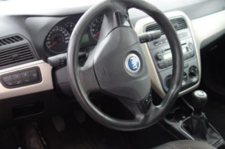 Malle/Hayon arriere FIAT GRANDE PUNTO
