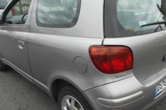 Retroviseur droit TOYOTA YARIS 1