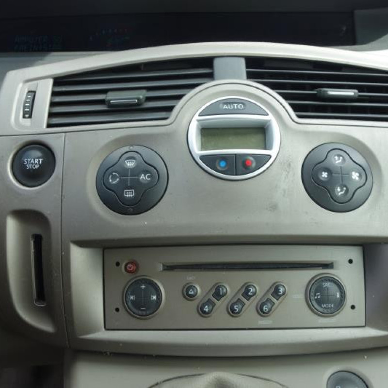 Pretensionneur de ceinture arriere gauche RENAULT SCENIC 2 Photo n°9