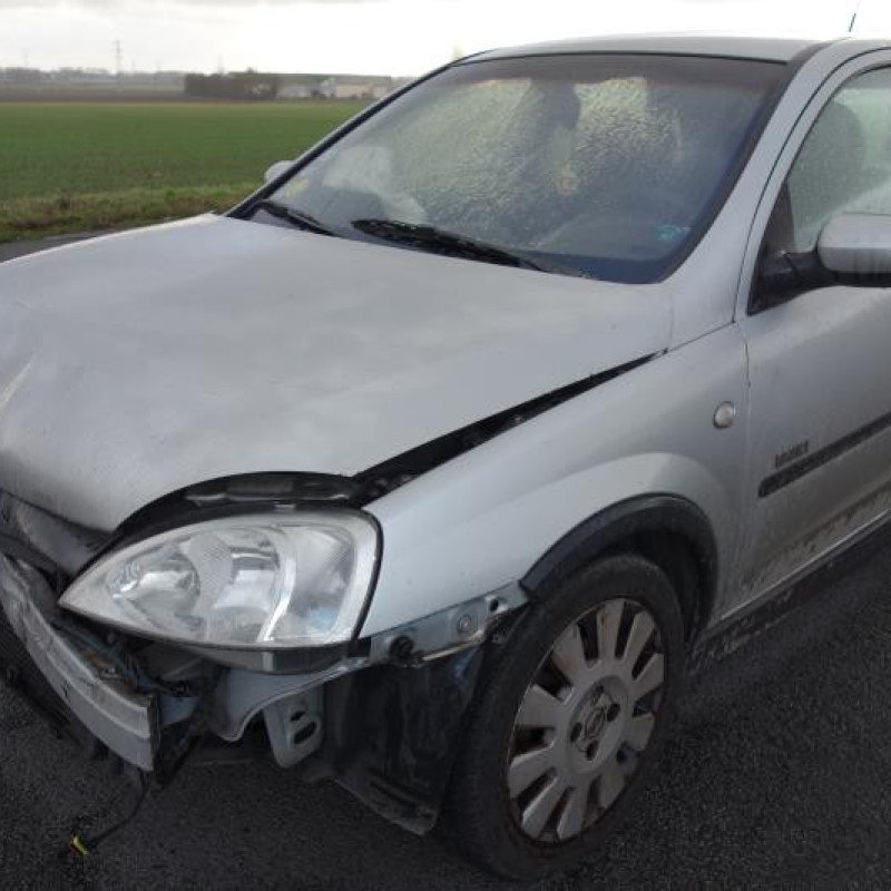 Ceinture arriere gauche OPEL CORSA C Photo n°4