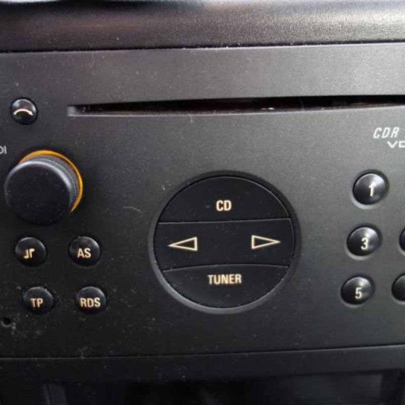 Ceinture arriere gauche OPEL CORSA C Photo n°10
