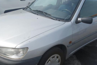 Levier frein à main PEUGEOT 306